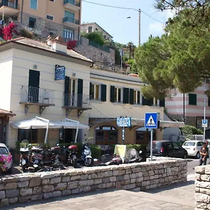 La Lucciola Italien